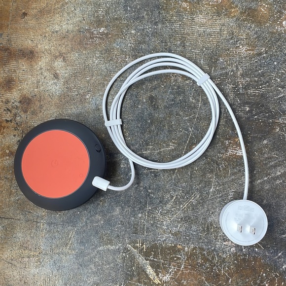 Google Mini - Picture 2 of 2